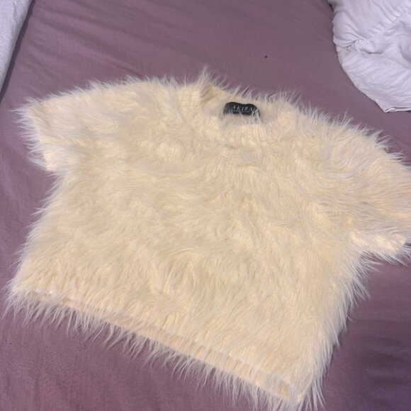Fuzzy Cream Crop Top - Picture 2 of 5